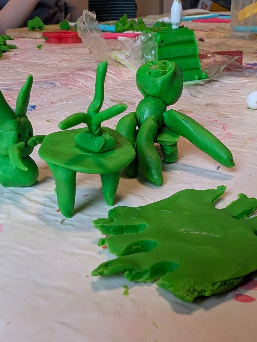 Kita Momente der Gartenkrümel – Knete im Kopf – Einblick in unseren Kita‑Alltag